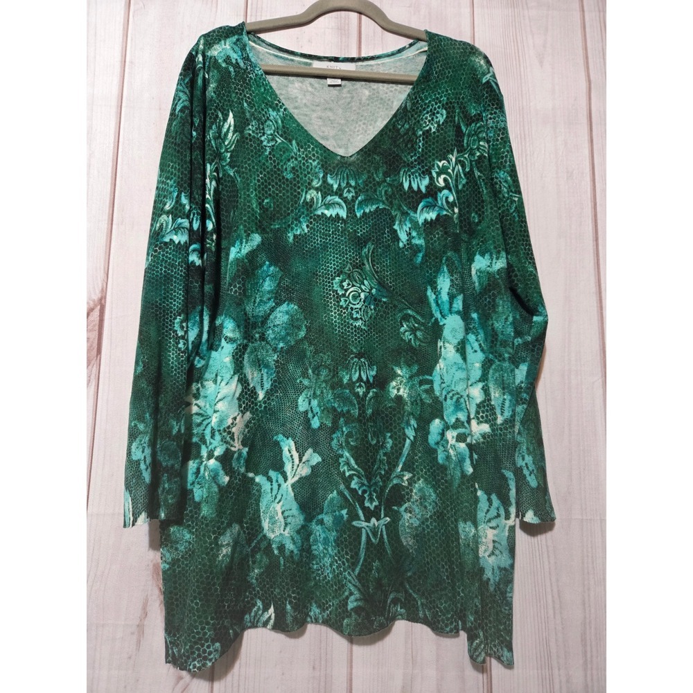 Knit by Hampshire Studio Women 2X Green Floral Damask V-Neck Tunic Sweater